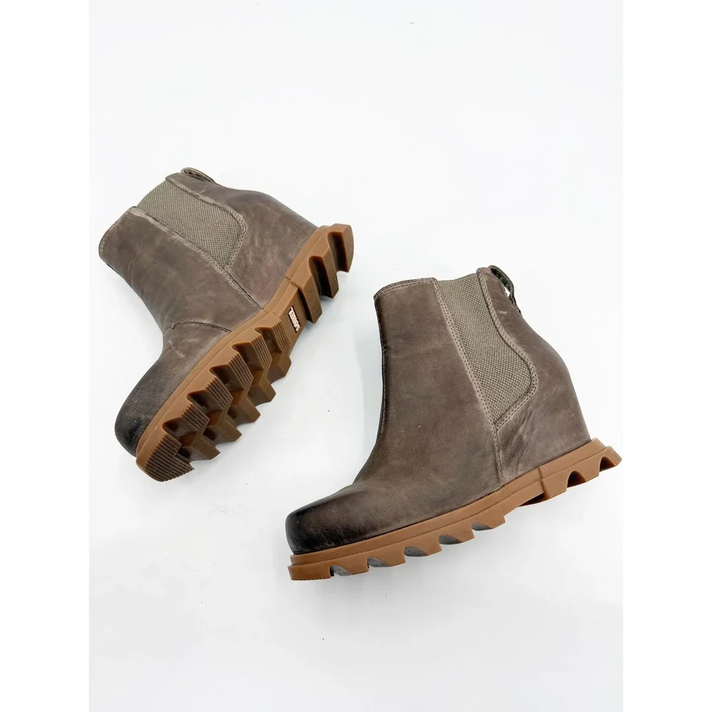 Sorel Joan of Arctic Wedge III Chelsea Boots Brown Leather NL4356-264 Womens 6